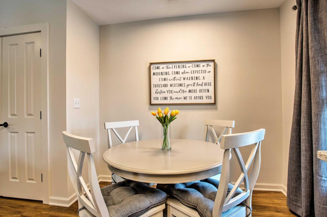 Saluda Main Street Retreat - Central Location! Kültér fotó